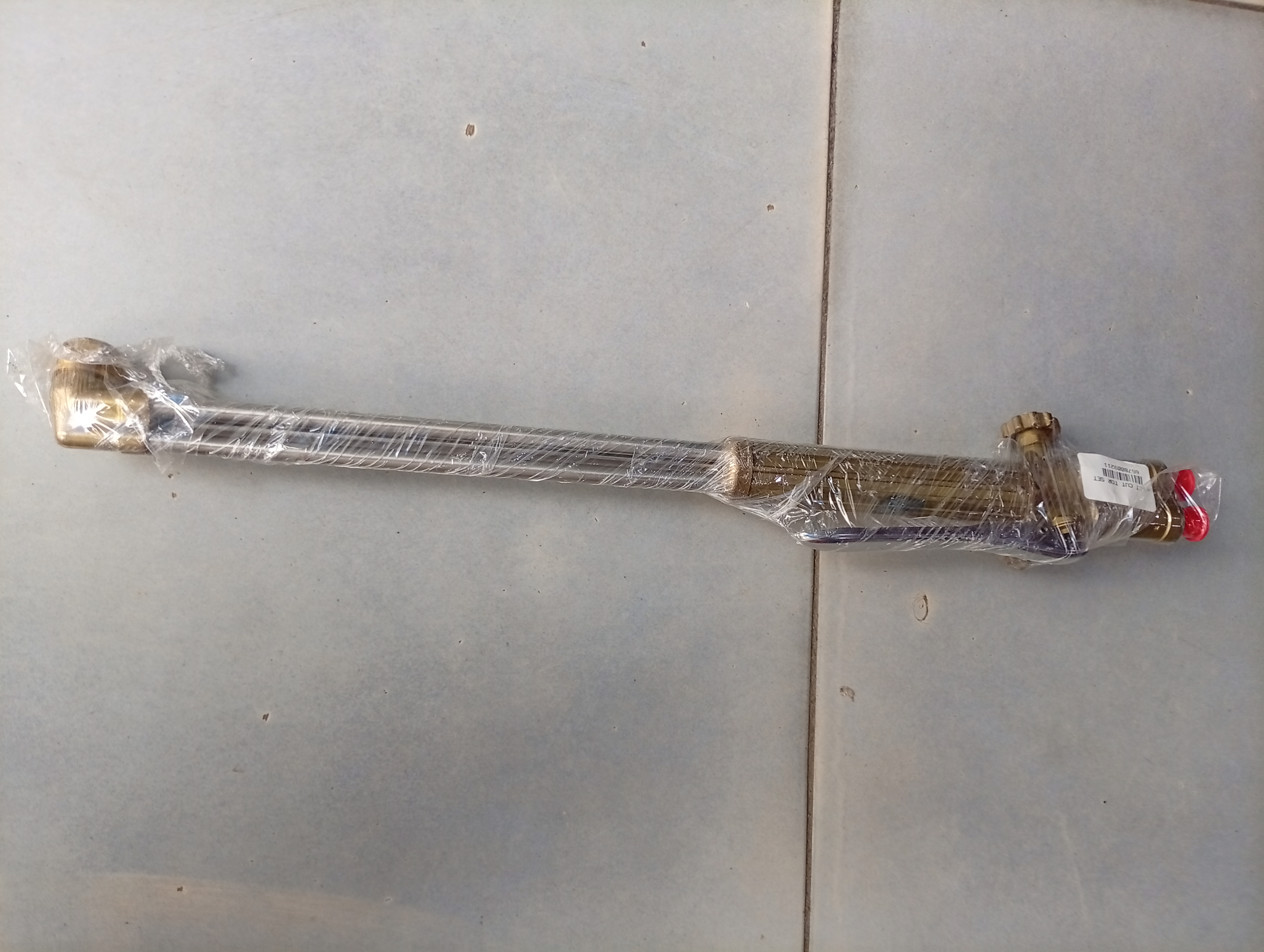 Victor cutting touch long