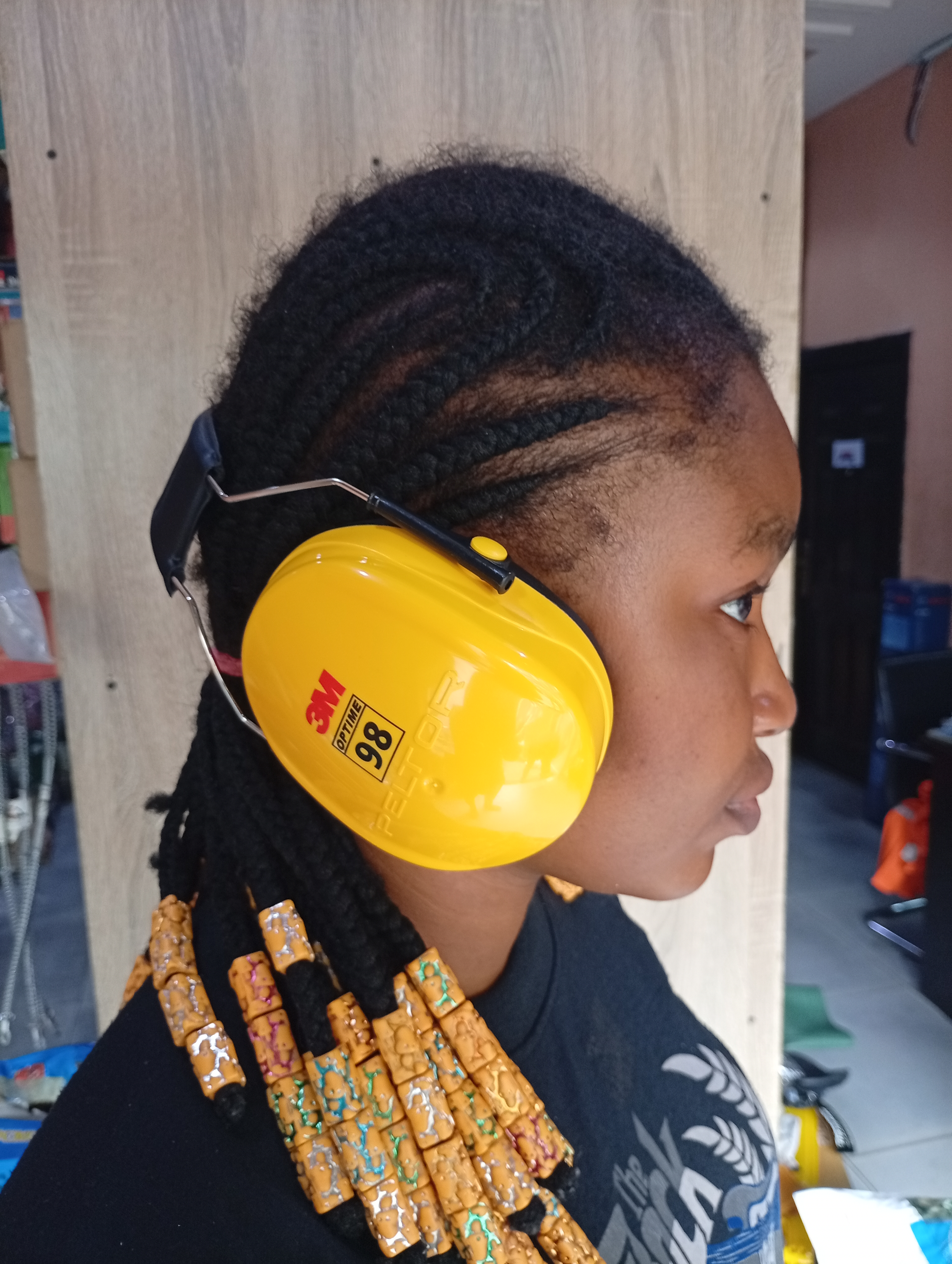 3M optime 98 over-head ear muff